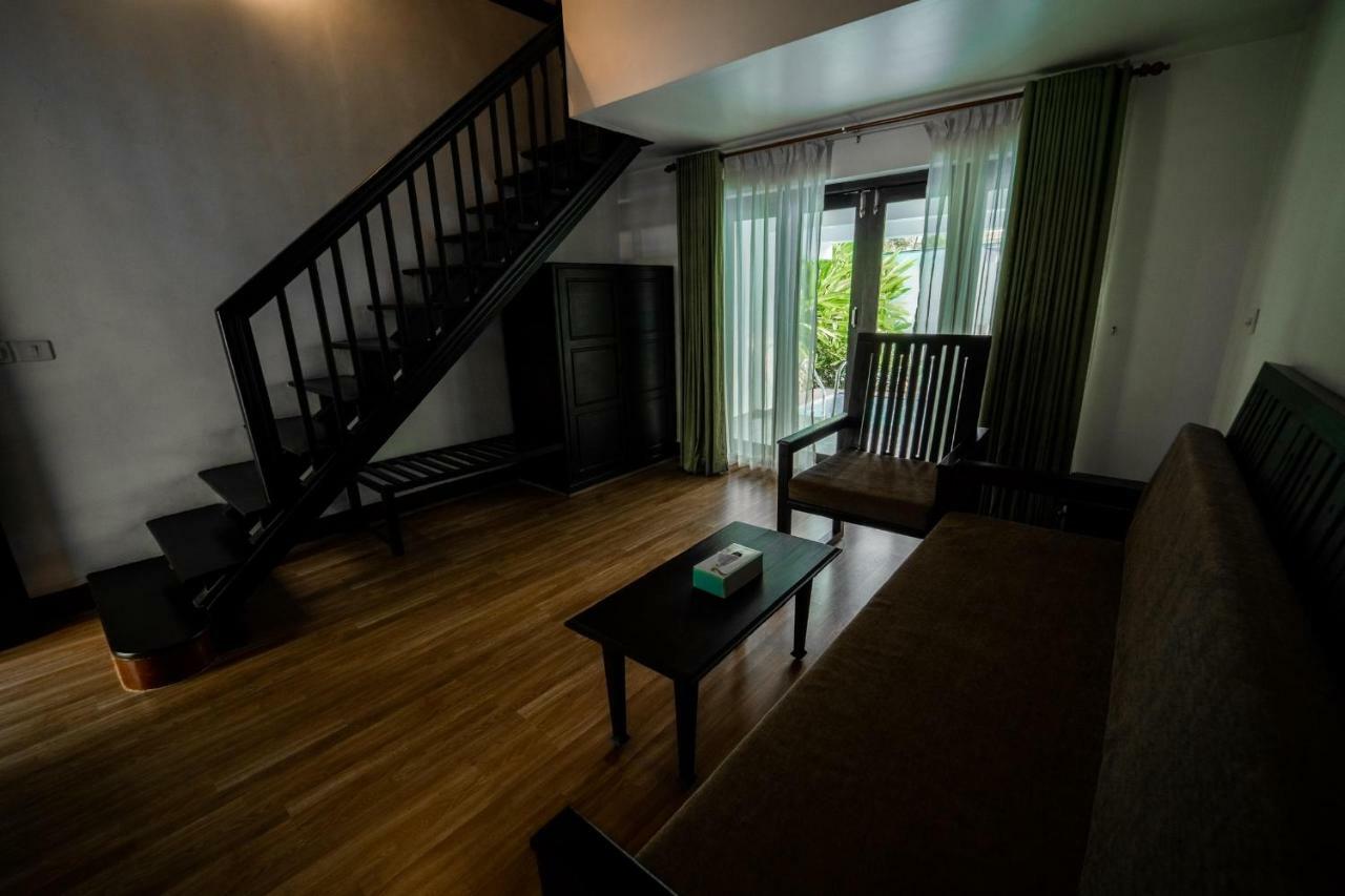 Nihara Resort And Spa Cochin Kochi Buitenkant foto